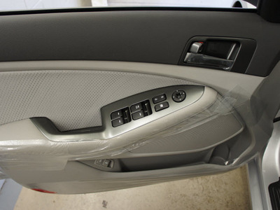 kia optima 2011 silver sedan lx gasoline 4 cylinders front wheel drive automatic 44060