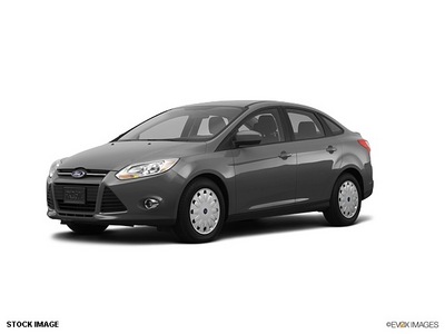 ford focus 2012 gray sedan sel gasoline 4 cylinders front wheel drive not specified 46168
