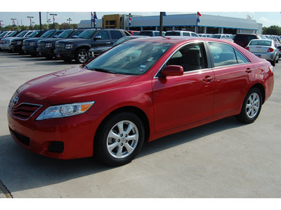 toyota camry 2011 red sedan le gasoline 4 cylinders front wheel drive automatic 77090
