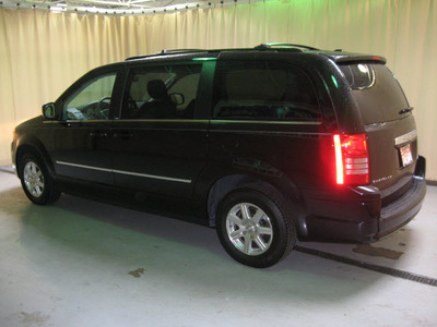 chrysler town and country 2009 black van touring gasoline 6 cylinders front wheel drive automatic 44883