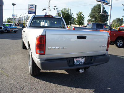 dodge ram pickup 1500 2004 silver 4x4 gasoline 8 cylinders 4 wheel drive automatic 98371