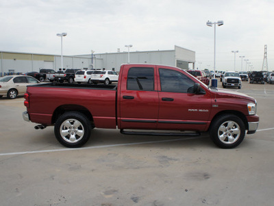 dodge ram pickup 1500 2007 red pickup truck 1500 gasoline 8 cylinders rear wheel drive automatic with overdrive 76108