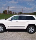 jeep grand cherokee 2012 white suv gasoline 6 cylinders 4 wheel drive not specified 44024