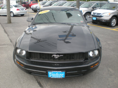 ford mustang 2006 black coupe gasoline 6 cylinders rear wheel drive 5 speed manual 13502