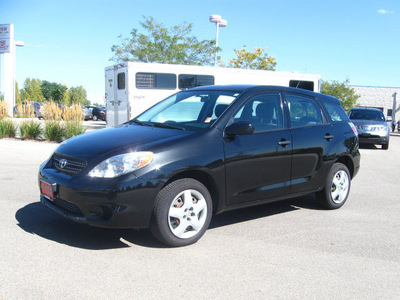 toyota matrix 2006 black hatchback gasoline 4 cylinders all whee drive automatic 80504