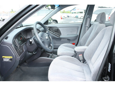hyundai elantra 2005 black sedan gls gasoline 4 cylinders front wheel drive automatic 98632