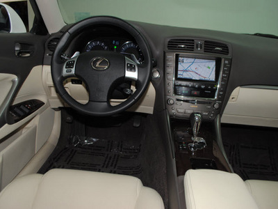 lexus is 250 2011 starfire pearl sedan gasoline 6 cylinders rear wheel drive automatic 91731