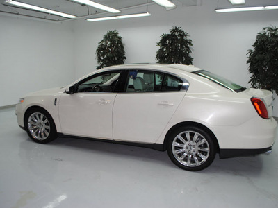 lincoln mks 2009 white sedan gasoline 6 cylinders all whee drive automatic 91731