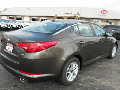 kia optima 2011 gold sedan lx gasoline 4 cylinders front wheel drive not specified 43228