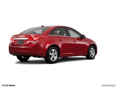chevrolet cruze 2011 red sedan lt gasoline 4 cylinders front wheel drive 6 speed automatic 56001