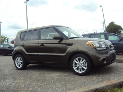kia soul 2012 moss hatchback 4 cylinders front wheel drive automatic 32901