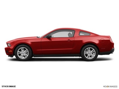 ford mustang 2012 red coupe gasoline 6 cylinders rear wheel drive 6 speed automatic 77388