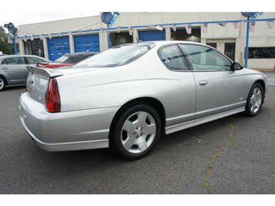 chevrolet monte carlo 2006 silver coupe ss gasoline 8 cylinders front wheel drive automatic 07507