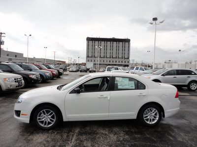 ford fusion 2012 white sedan s gasoline 4 cylinders front wheel drive automatic with overdrive 60546