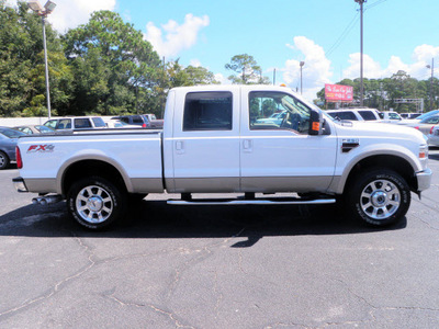 ford f 250 super duty 2010 white lariat diesel 8 cylinders 4 wheel drive automatic with overdrive 32401