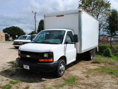 chevrolet express high cube 2006 white v8 automatic 27591