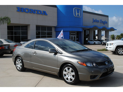 honda civic 2008 gray coupe lx gasoline 4 cylinders front wheel drive 5 speed manual 77065