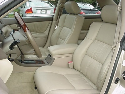 lexus es 300 2001 beige sedan gasoline 6 cylinders front wheel drive automatic 06019