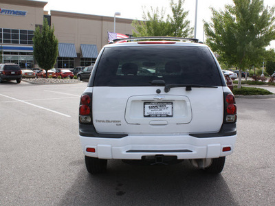 chevrolet trailblazer 2008 white suv lt1 gasoline 6 cylinders 4 wheel drive automatic 80126