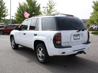 chevrolet trailblazer 2008 white suv lt1 gasoline 6 cylinders 4 wheel drive automatic 80126