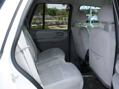 chevrolet trailblazer 2008 white suv lt1 gasoline 6 cylinders 4 wheel drive automatic 80126