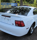 ford mustang 2000 white coupe gasoline v6 rear wheel drive automatic 77379