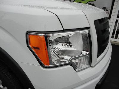 ford f 150 2010 white fx4 4x4 flex fuel 8 cylinders 4 wheel drive automatic 45005