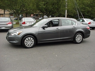 honda accord 2009 silver sedan lx gasoline 4 cylinders front wheel drive automatic 06019