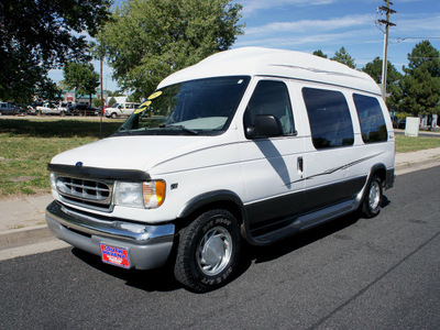 ford econoline e150 2002 white van conversion van 8 cylinders automatic with overdrive 80012