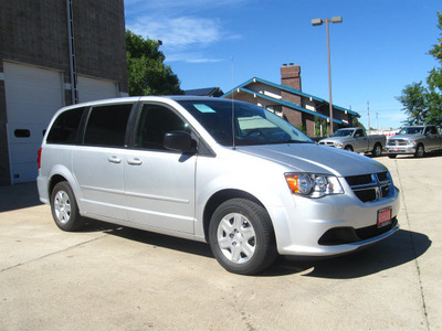 dodge grand caravan 2012 silver minivan se flex fuel 6 cylinders front wheel drive automatic 80301