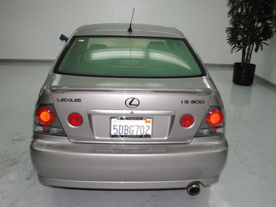 lexus is 300 2003 thundercloud sedan gasoline 6 cylinders rear wheel drive automatic 91731