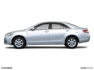 toyota camry 2011 sedan le gasoline 4 cylinders front wheel drive automatic 91731