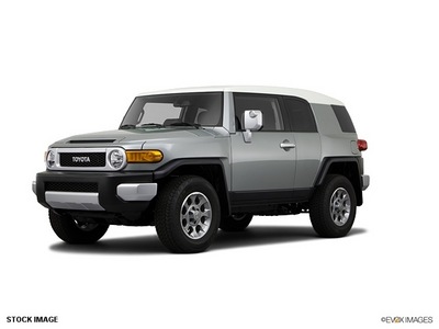 toyota fj cruiser 2011 suv 2wd gasoline 6 cylinders 2 wheel drive automatic 91731