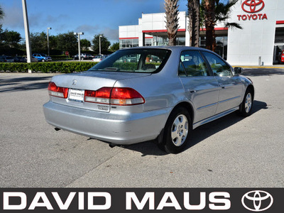 honda accord 2002 silver sedan ex gasoline 6 cylinders front wheel drive automatic 32771