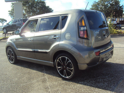 kia soul 2011 drk gry hatchback exclaim gasoline 4 cylinders front wheel drive automatic 32901