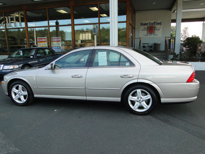 lincoln ls 2001 beige sedan v8 gasoline 8 cylinders rear wheel drive 5 speed automatic 98032