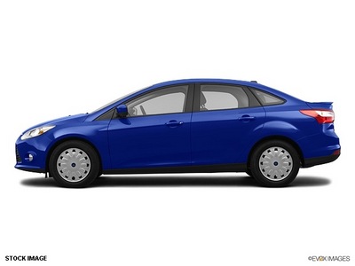 ford focus 2012 dk  blue sedan se gasoline 4 cylinders front wheel drive 6 speed automatic 77388