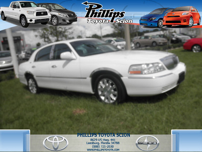 lincoln town car 2007 white sedan signature limited flex fuel 8 cylinders rear wheel drive automatic 34788