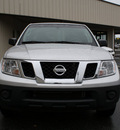 nissan frontier 2009 silver xe gasoline 4 cylinders 2 wheel drive automatic 27215