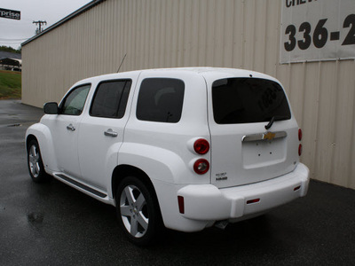 chevrolet hhr 2008 white wagon lt gasoline 4 cylinders front wheel drive automatic 27215