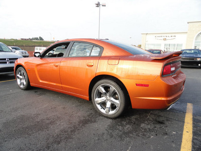 dodge charger 2011 orange sedan rt plus gasoline 8 cylinders rear wheel drive shiftable automatic 60915