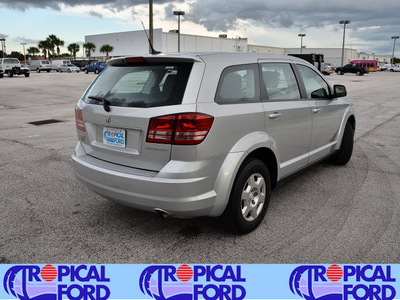 dodge journey 2010 silver suv gasoline 4 cylinders front wheel drive automatic 32837