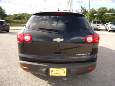 chevrolet traverse 2011 black lt gasoline 6 cylinders front wheel drive automatic 60007