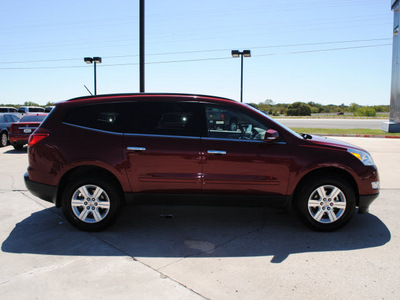 chevrolet traverse 2011 red lt gasoline 6 cylinders front wheel drive automatic 76087