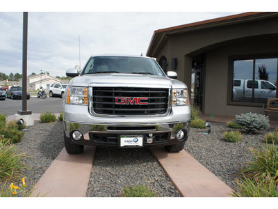gmc sierra 2500hd 2010 silver slt diesel 8 cylinders 4 wheel drive automatic with overdrive 99352
