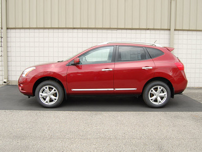 nissan rogue 2011 red wagon sv gasoline 4 cylinders front wheel drive cont  variable trans  47130