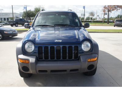 jeep liberty 2004 blue suv sport gasoline 6 cylinders rear wheel drive automatic 77090