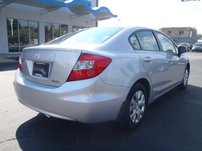 honda civic 2012 alabaster silver sedan lx gasoline 4 cylinders front wheel drive 5 speed automatic 44410
