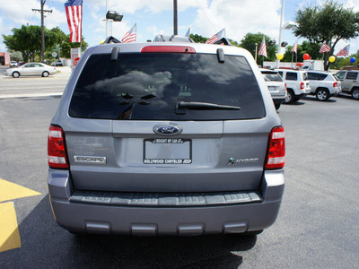 ford escape hybrid 2008 gray suv hybrid 4 cylinders front wheel drive automatic 33021