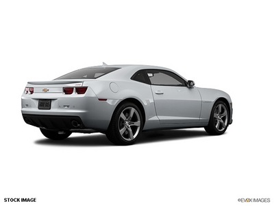 chevrolet camaro 2012 silver coupe gasoline 8 cylinders rear wheel drive 6 spd auto lpo,decklid sp 77090